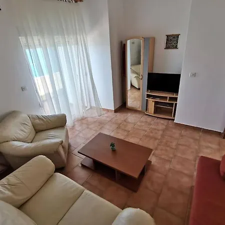Sunny Apartment Razanj